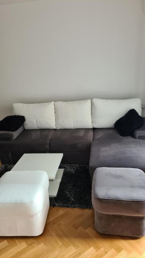 Apartmani Marcetic Slavonski Brod Zewnętrze zdjęcie